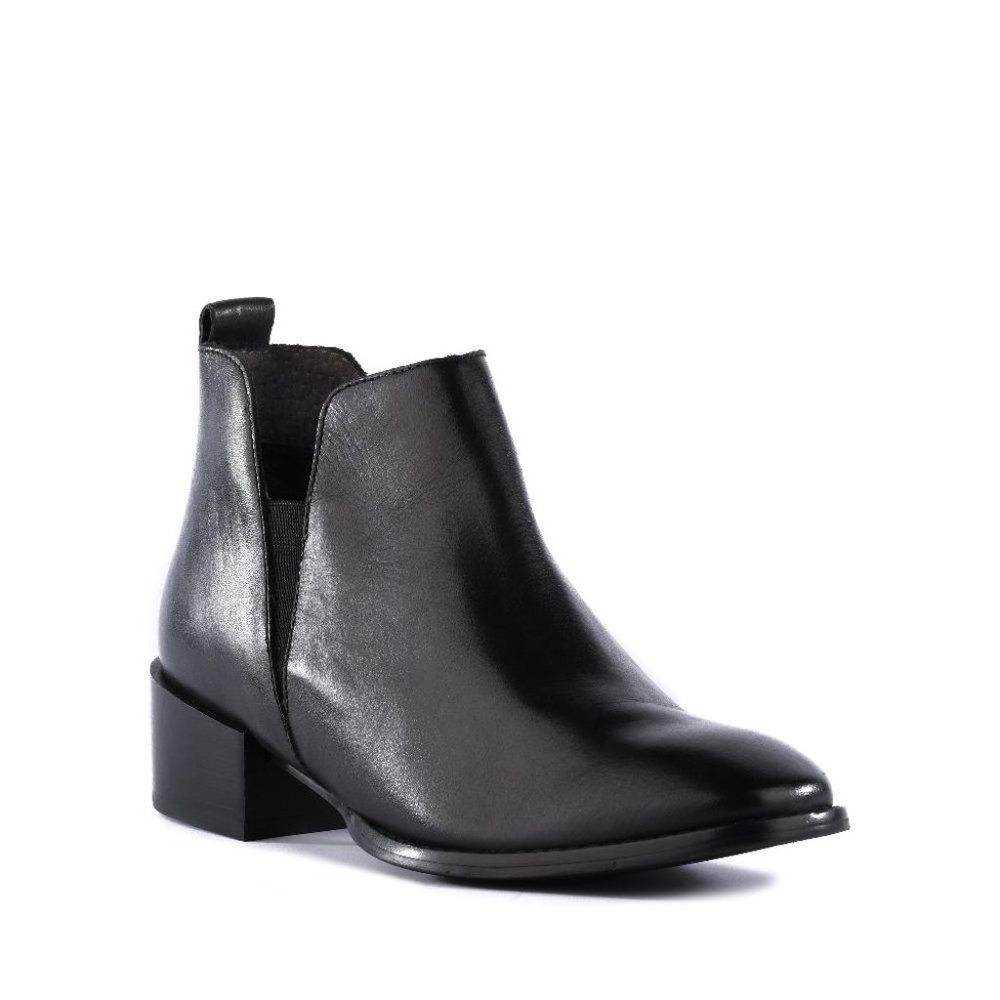 Seychelles Offstage Ankle Boot Genuine Leather NWT